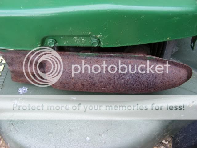 [Linked Image from i515.photobucket.com]