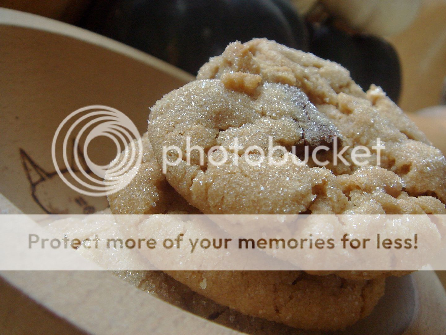 close up pb cookies