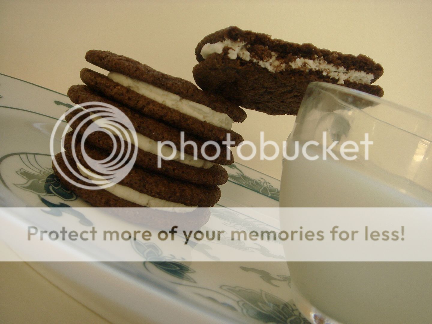 homemade oreos and milk